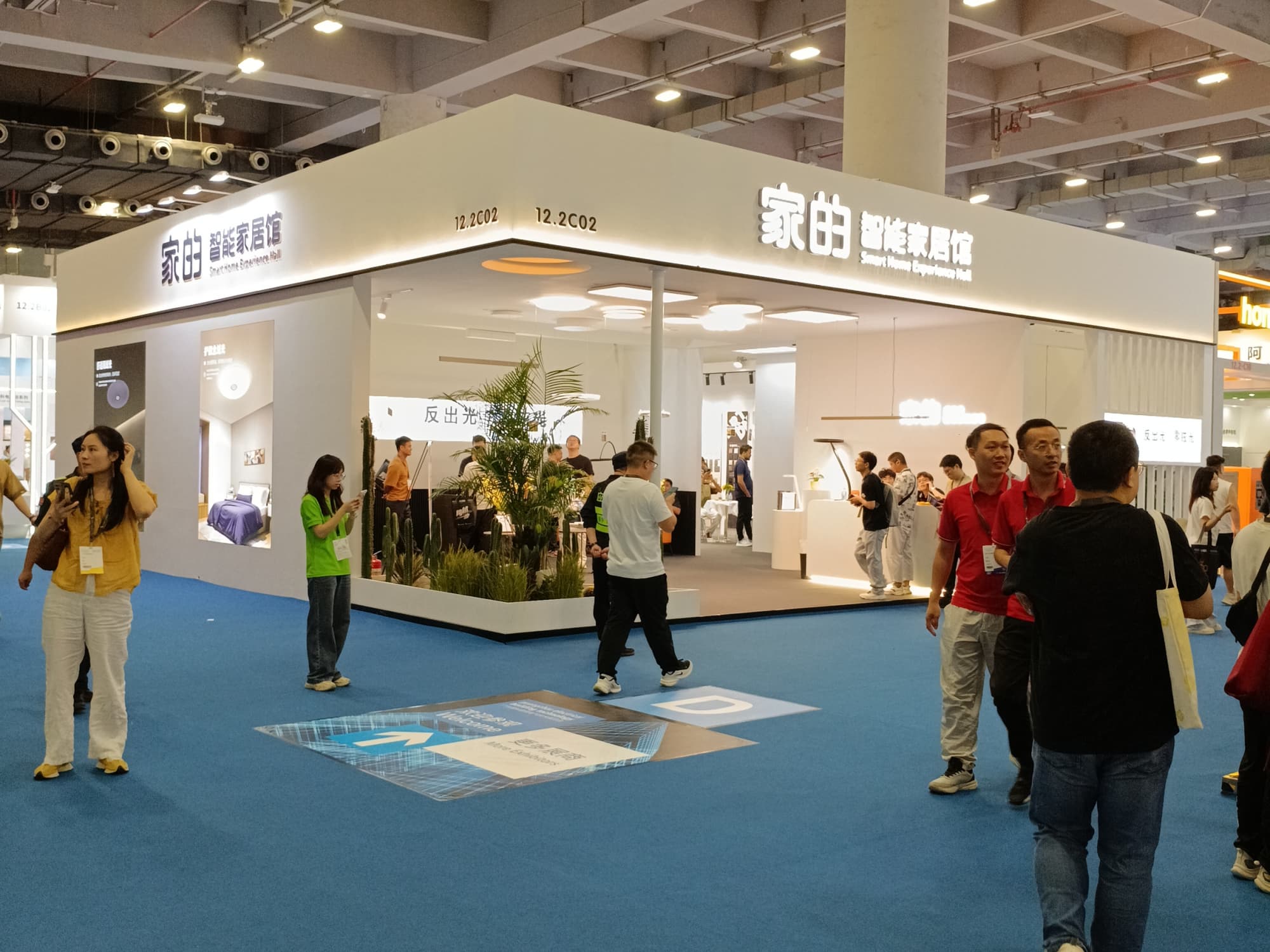 廣州照明展展臺設計：品牌視覺統一，強化現場記憶與傳播