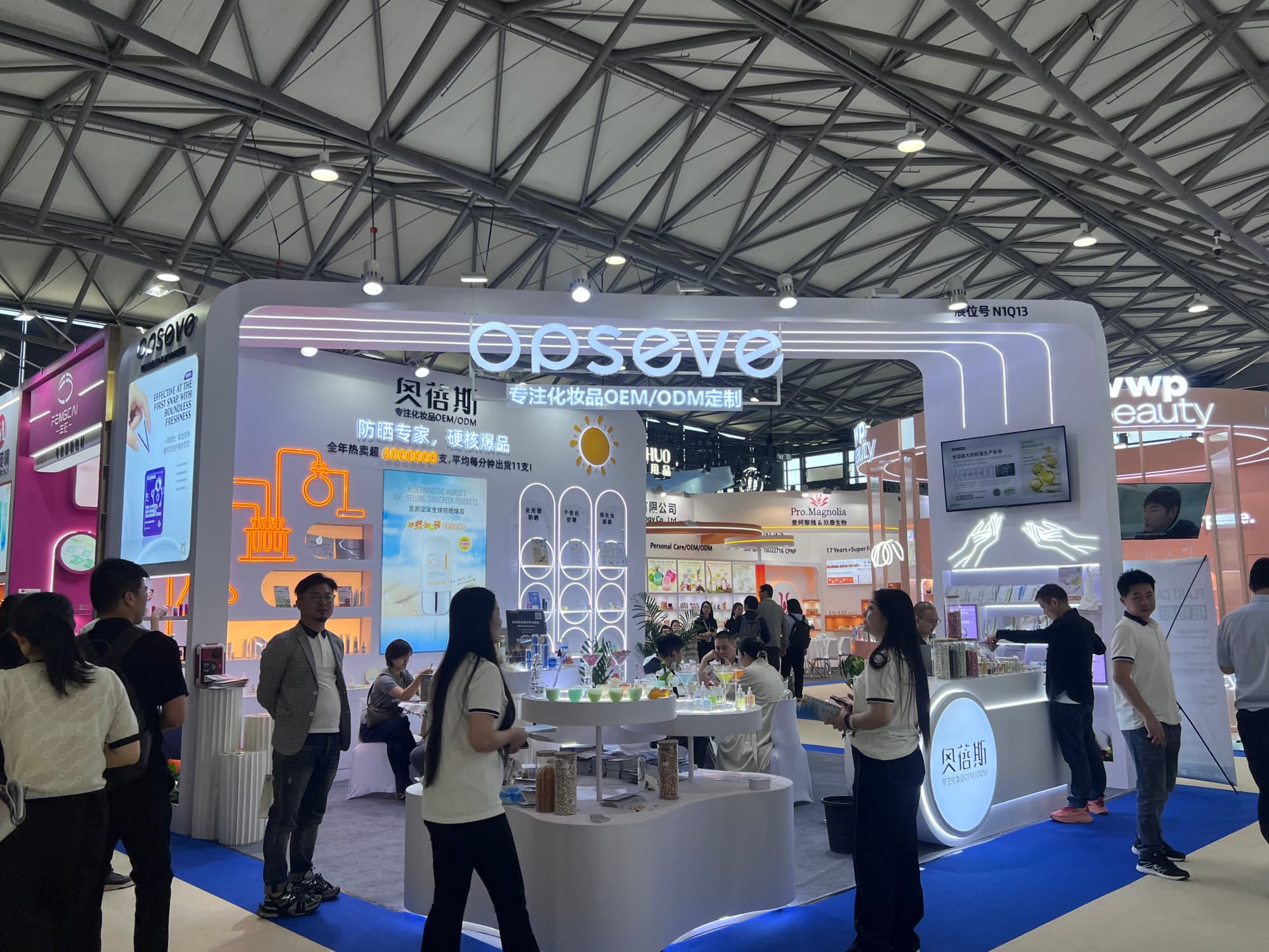 廣州本地工廠直做，美博會展臺設計搭建一站式落地